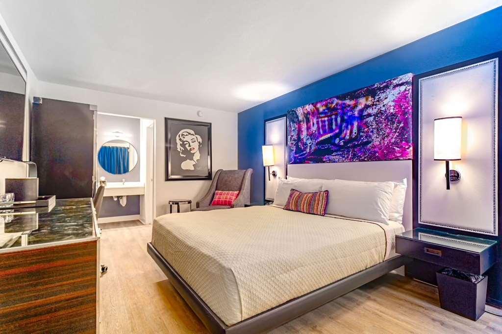 Heights House Hotel - Houston Heights Downtown, Ascend Hotel Collection Room photo